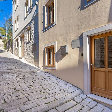Pula Residence Rooms And Apartments Old City Center ภายนอก รูปภาพ