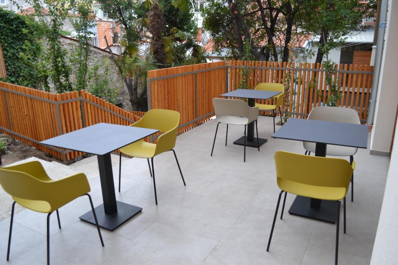 Pula Residence Rooms And Apartments Old City Center ภายนอก รูปภาพ