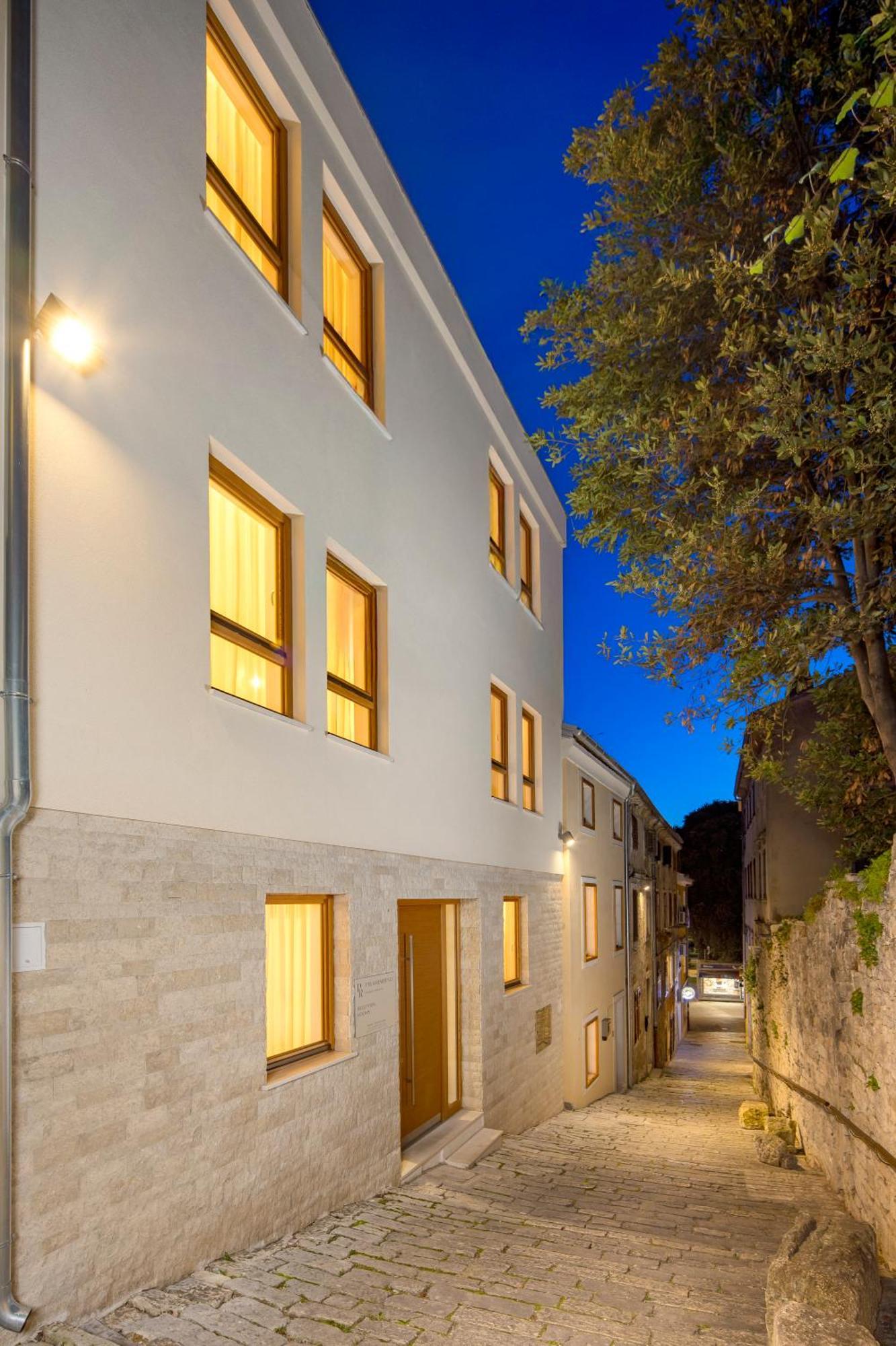 Pula Residence Rooms And Apartments Old City Center ภายนอก รูปภาพ